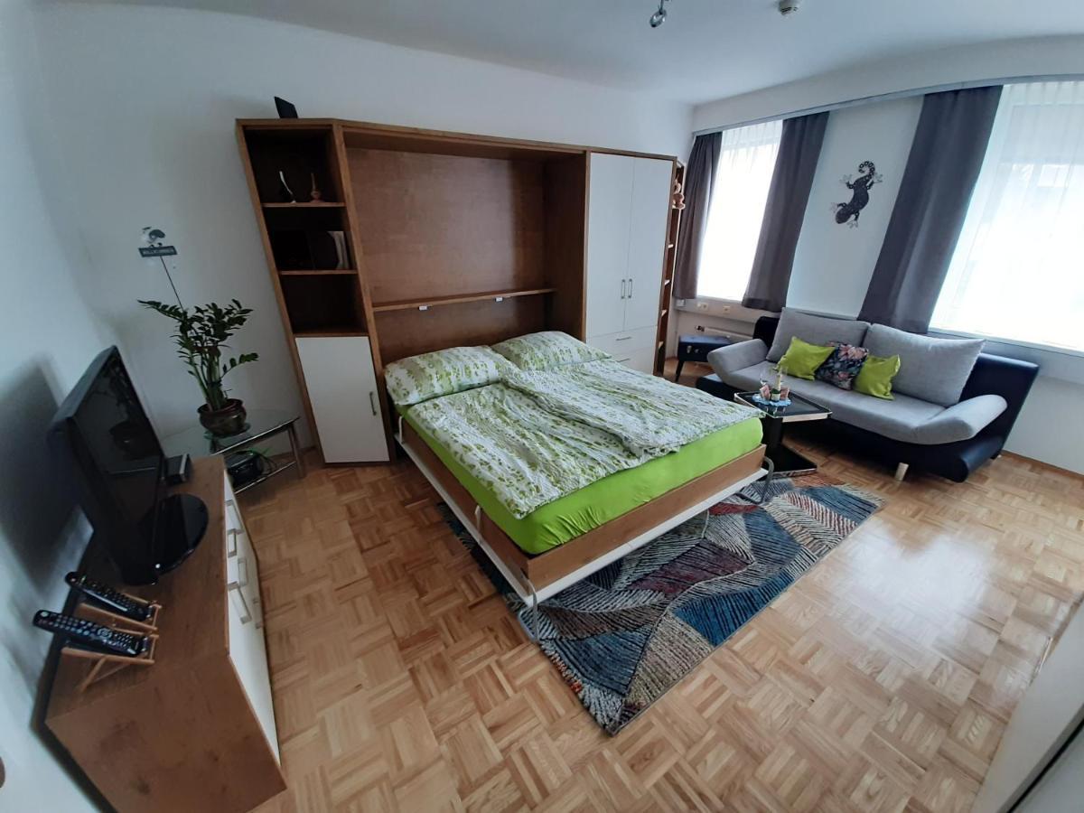 City Apartmentstudio Mit Tiefgarage Free Parking Graz Exterior foto