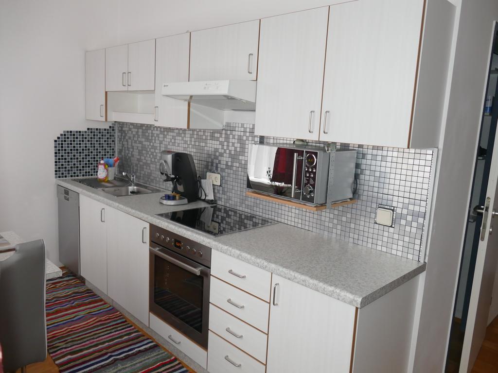 City Apartmentstudio Mit Tiefgarage Free Parking Graz Exterior foto